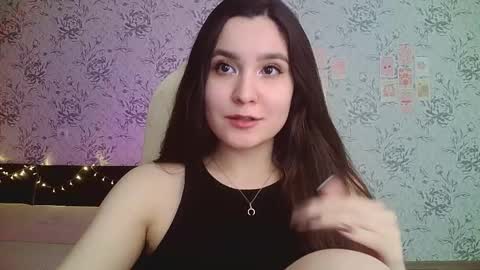 Annie online show from September 2025 02:48:02 AM