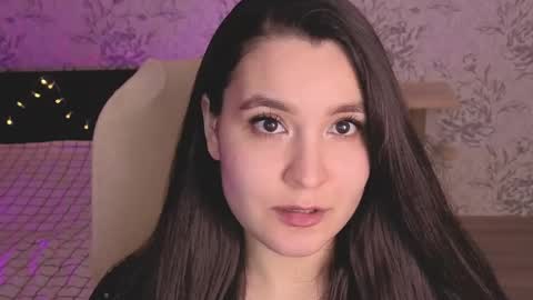 Annie online show from April 2026 04:06:02 AM