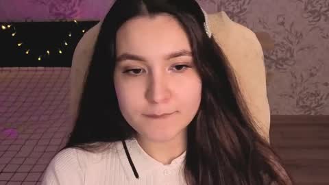 Annie online show from April 2026 04:15:01 AM