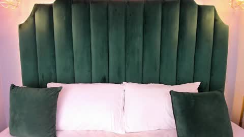 Snapshot of annycolson chatting on October 2025 04:07:02 AM Anny Colson online show from October 2025 04:07:02 AM