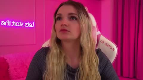 Snapshot of annyraii chatting on February 2026 06:33:01 PM annyraii online show from February 2026 06:33:01 PM