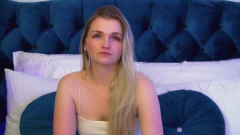 Snapshot of annyraii chatting on February 2026 06:21:02 AM annyraii online show from February 2026 06:21:02 AM