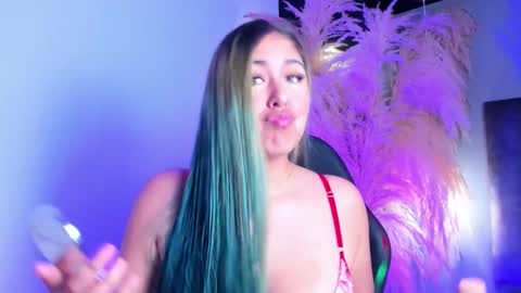 Snapshot of annyy_johnson chatting on December 2025 01:58:02 AM Anny online show from December 2025 01:58:02 AM