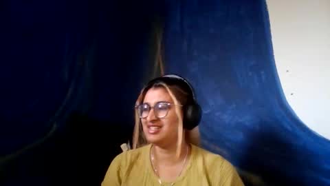 Snapshot of anoditeangel chatting on April 2026 08:13:02 PM Angel online show from April 2026 08:13:02 PM