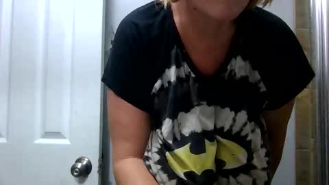 anonolawless online show from April 2026 02:18:01 AM