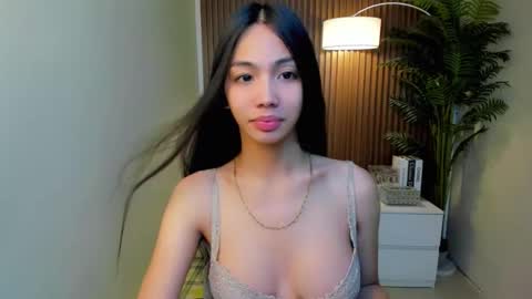 Snapshot of anqelic chatting on December 2024 03:41:01 PM Stacy Maurice online show from December 2024 03:41:01 PM