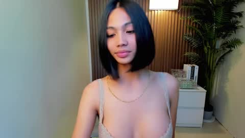 Snapshot of anqelic chatting on December 2024 06:33:01 PM Stacy Maurice online show from December 2024 06:33:01 PM