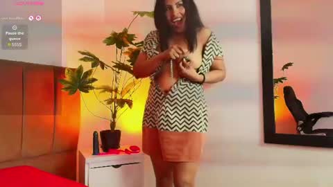 Anthonelaa   online show from July 2026 08:05:01 PM