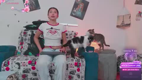 anthonella_v online show from July 2026 08:40:02 PM