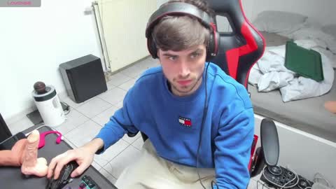 Anthony online show from January 2025 02:26:01 PM