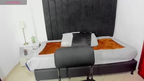 Snapshot of anthoy_wayans chatting on January 2025 11:30:01 PM online show from January 2025 11:30:01 PM