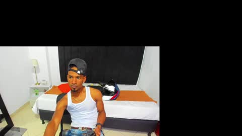 Snapshot of anthoy_wayans chatting on January 2025 01:13:02 AM online show from January 2025 01:13:02 AM