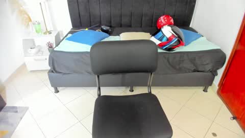 Snapshot of anthoy_wayans chatting on February 2025 08:33:01 PM online show from February 2025 08:33:01 PM