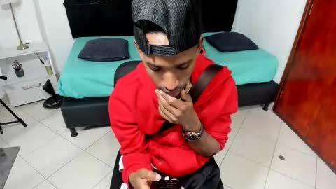 Snapshot of anthoy_wayans chatting on September 2025 01:18:02 AM online show from September 2025 01:18:02 AM