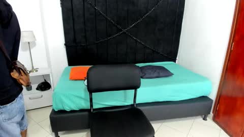 Snapshot of anthoy_wayans chatting on September 2025 12:33:01 AM online show from September 2025 12:33:01 AM