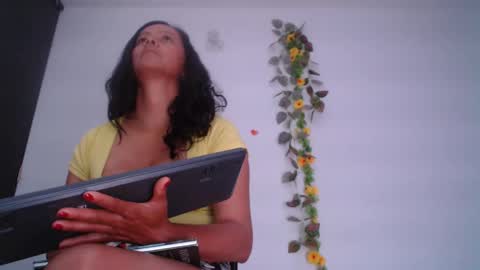 Antonella online show from February 2025 08:27:02 AM