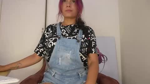 Snapshot of antofoxwbc chatting on February 2026 10:19:02 PM Anto online show from February 2026 10:19:02 PM