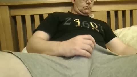 Snapshot of antonduncs chatting on May 2026 09:05:02 AM antonduncs online show from May 2026 09:05:02 AM