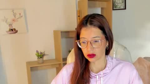 Antonella online show from September 2025 12:05:01 PM