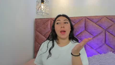 Antonella online show from July 2026 07:05:01 PM