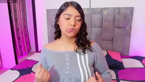 Antonella online show from June 2026 11:06:01 PM