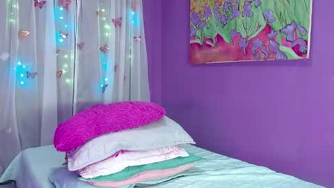 Antonella online show from June 2026 02:23:02 AM