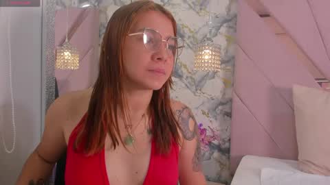 Antonella Moon 7 online show from June 2026 10:04:02 PM