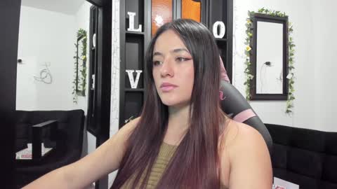 antonella  online show from December 2024 07:22:01 PM