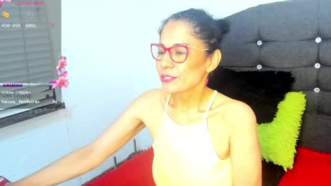 antonella_rizzo01 online show from June 2026 12:57:02 AM
