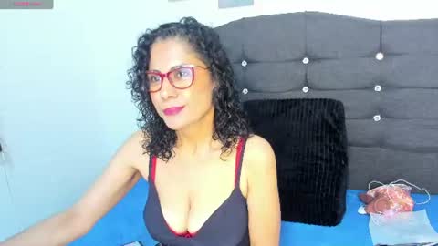 antonella_rizzo01 online show from June 2026 08:44:02 PM