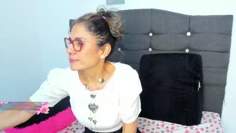 antonella_rizzo01 online show from June 2026 03:25:01 AM