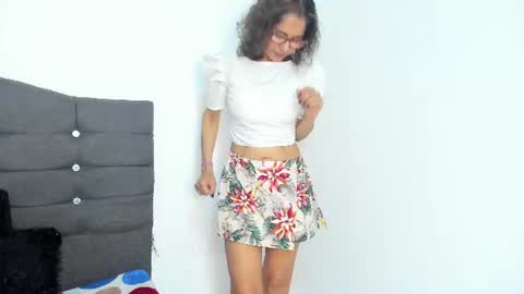 antonella_rizzo01 online show from July 2026 10:49:02 PM