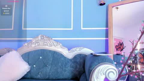   online show from June 2026 06:52:01 PM
