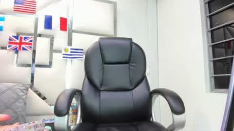 Snapshot of antonellablazee chatting on July 2026 05:24:01 AM AntonelLaBlazee online show from July 2026 05:24:01 AM