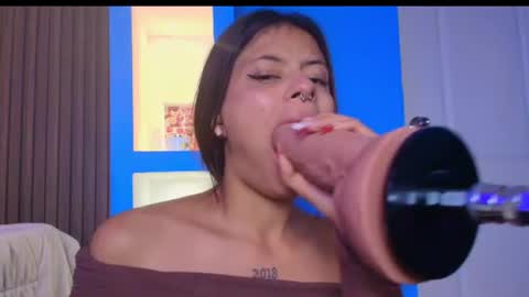 Antonella online show from June 2026 03:15:01 AM
