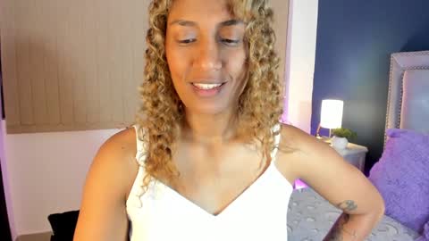 Snapshot of antonellaparker chatting on December 2024 05:46:01 PM Sarah online show from December 2024 05:46:01 PM