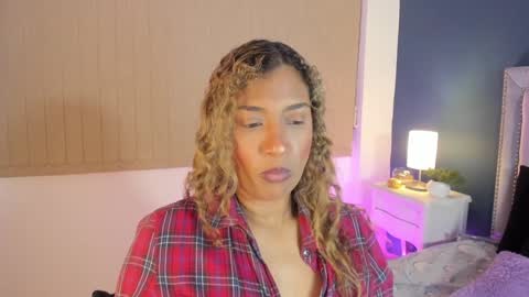 Snapshot of antonellaparker chatting on January 2025 03:53:02 PM Sarah online show from January 2025 03:53:02 PM