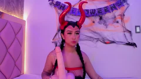 Snapshot of antonellaqueeen chatting on October 2025 11:22:02 AM ANTONELLE online show from October 2025 11:22:02 AM