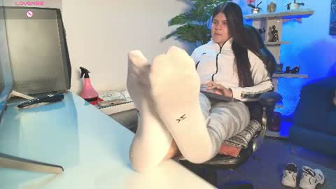 Antonella  online show from July 2026 07:11:01 PM