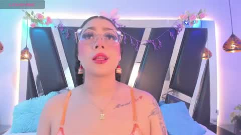 A N T O N E L L E  online show from June 2026 09:37:01 AM
