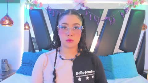A N T O N E L L E  online show from July 2026 11:13:02 AM