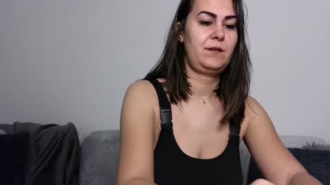 Snapshot of antonia1313 chatting on November 2025 04:07:02 AM Antonia online show from November 2025 04:07:02 AM