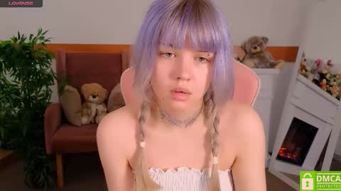 antonia_ferrero online show from October 2025 07:42:01 AM