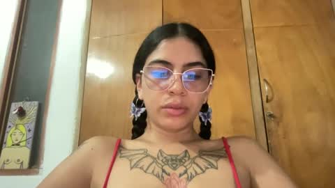 Antonia online show from February 2025 10:50:01 PM