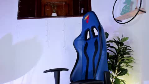 Antonia online show from January 2025 11:21:02 PM