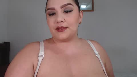 antonia online show from March 2025 09:37:02 PM