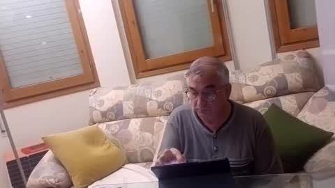 Snapshot of antonio2605 chatting on October 2025 09:26:02 PM Antonio online show from October 2025 09:26:02 PM