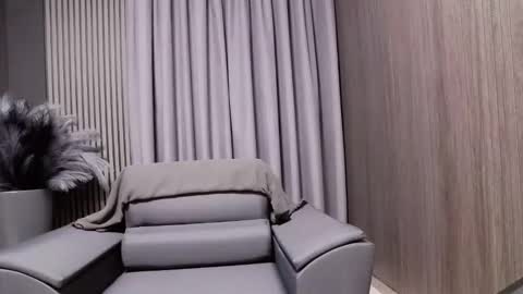 HI My name is Antonio online show from February 2026 07:54:01 PM