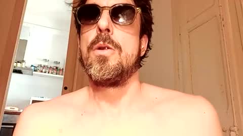 antoniovictory online show from February 2026 01:15:01 PM