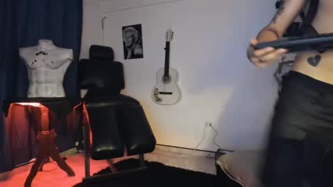 antonnello_ online show from February 2025 01:21:02 AM